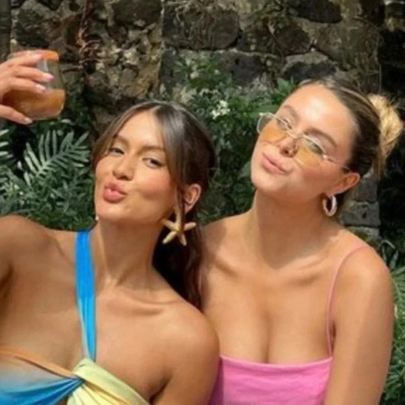 Zara Star Gold Starfish Earrings - Picture 13 of 14